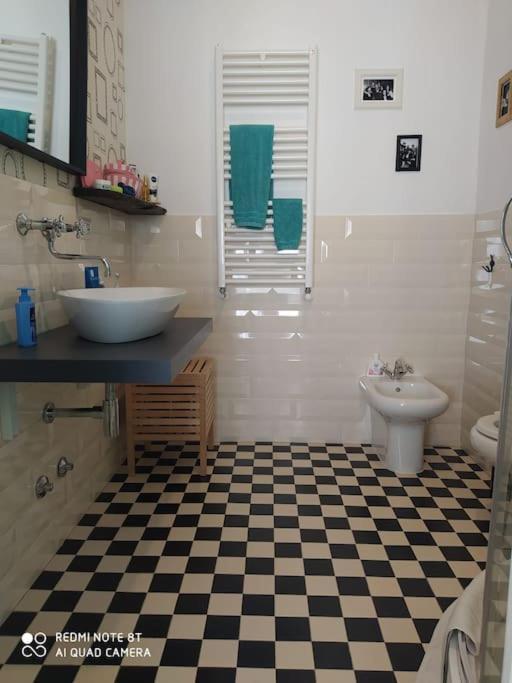 Vanity Apartment - 4 Bedrooms With 4 Bathrooms - Ac & Wifi โรม ภายนอก รูปภาพ