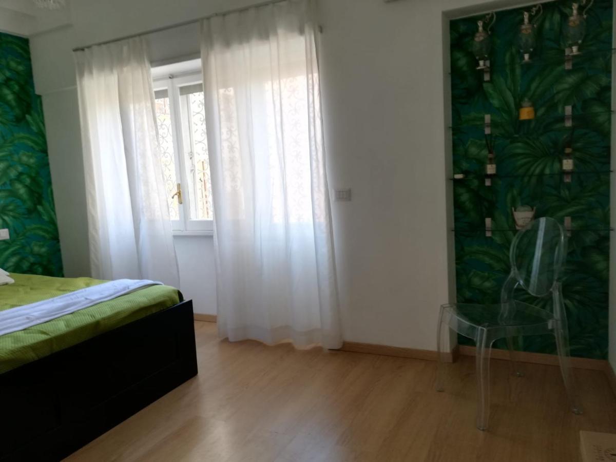 Vanity Apartment - 4 Bedrooms With 4 Bathrooms - Ac & Wifi โรม ภายนอก รูปภาพ
