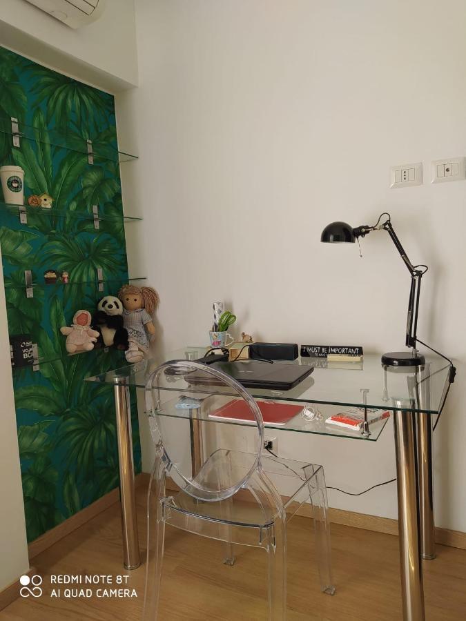 Vanity Apartment - 4 Bedrooms With 4 Bathrooms - Ac & Wifi โรม ภายนอก รูปภาพ