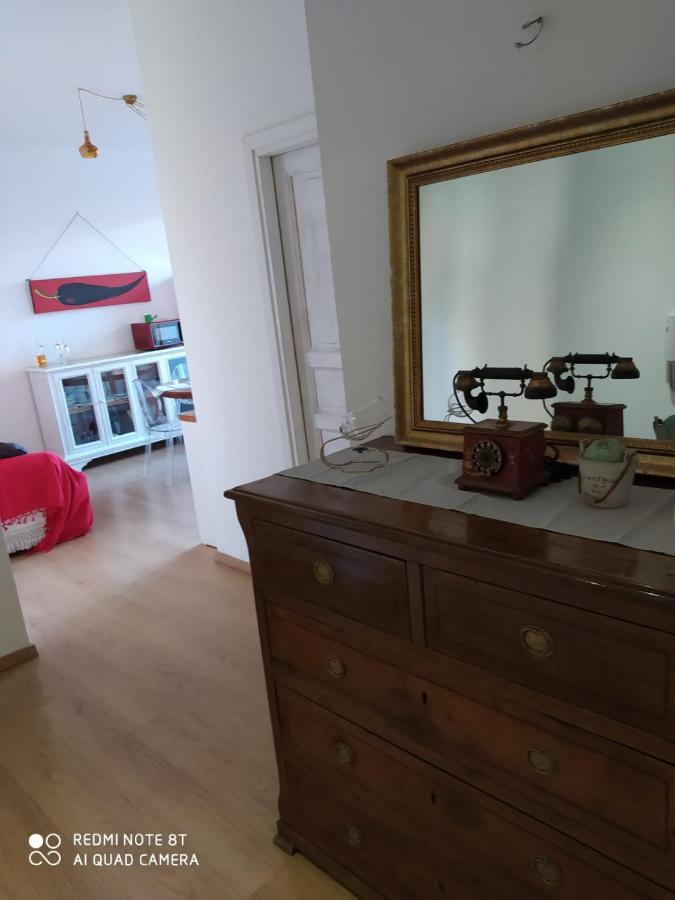 Vanity Apartment - 4 Bedrooms With 4 Bathrooms - Ac & Wifi โรม ภายนอก รูปภาพ