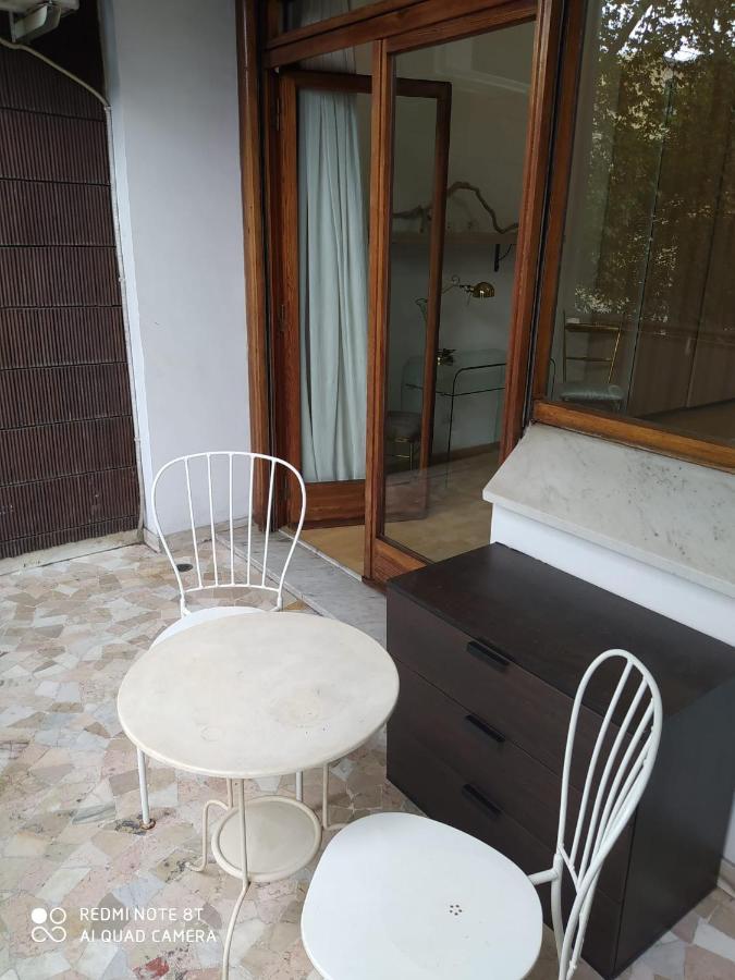 Vanity Apartment - 4 Bedrooms With 4 Bathrooms - Ac & Wifi โรม ภายนอก รูปภาพ